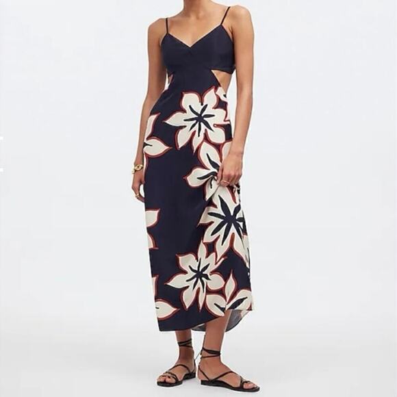 Madewell Dresses & Skirts - Madewell Open-Back Maxi Dress in Silk Floral Ink Size 12 NWT
